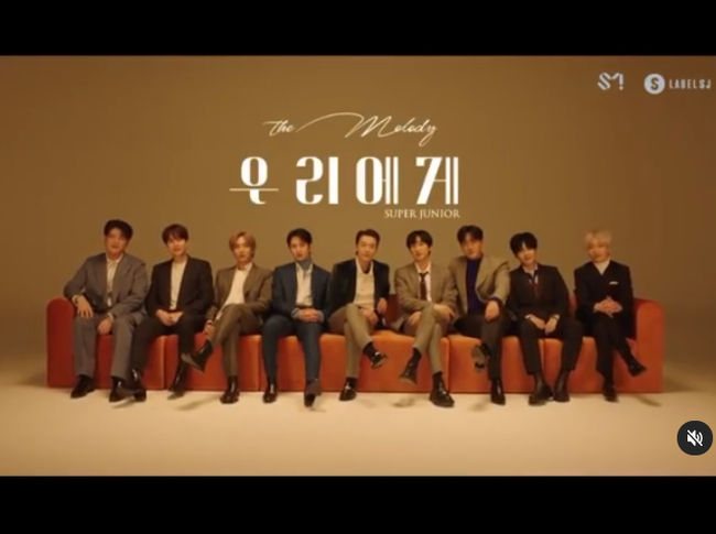 Following SJ Returns 4 member Dong-Hae, SM Town official YouTuber unveiled a short teaser video featuring the 15th anniversary of Super Junior debut.On the second day, Dong-Hae posted a video with a sense of I did not know what you would like to do, so I just took it through personal SNS.In the short video, the members are posing in various ways, such as looking at each other and laughing at each other, and nine warm visuals like pictures have caught the attention of fans.SM Town also attracted attention by unveiling the same Teaser video with the hashtag #SUPERJUNIOR # Super Junior # # # TheMelody #15thAnniv_WalkTogether # 15th Anniversary # I will walk with my hand.Meanwhile, Super Junior released a short video of the music video Teaser, which will allow us to meet the atmosphere of the new song The Melody in advance, on YouTube and Naver TV SMTOWN channels at 6 p.m. today (on the 2nd).The official music video is expected to remind fans that Super Juniors past photos, videos and members current images will be crossed and will make them recall memories of the past 15 years.The new song The Melody has expressed gratitude for each other for the past 15 years and the desire to sing together as it is now.On November 6 at 6 p.m., the 15th anniversary of debut, the music video and music video will be officially opened on various music sites for the pre-release song The Melody.I Dong-Hae SNS Capture