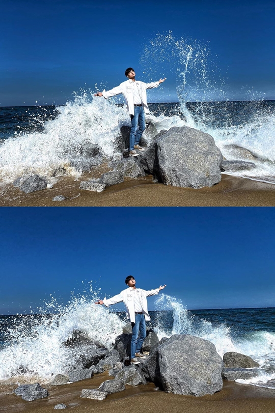 Ong Seong-wu has revealed an illusion that he seems capable of ruling The Waves.Ong Seong-wu posted an article and a photo on his Instagram on the 4th, The number of cases of ruling The Waves (the Waves jumped when the hand was reached out).The photo shows Ong Seong-wu on the rock and The Waves rising behind.Ong Seong-wu, with his arms open, created a feeling as if he had caused The Waves.Also, in the background of The Waves hitting the rock, everyday life made like a picture and attracted Eye-catching.The fans who encountered the photos responded in various ways such as Is it a photo shoot? Cool everyday, Cute, What is the ability, Is it God?On the other hand, Ong-woo is appearing as a male protagonist in JTBCs Golden Drama The Number of Cases which was first broadcast on September 25th.
