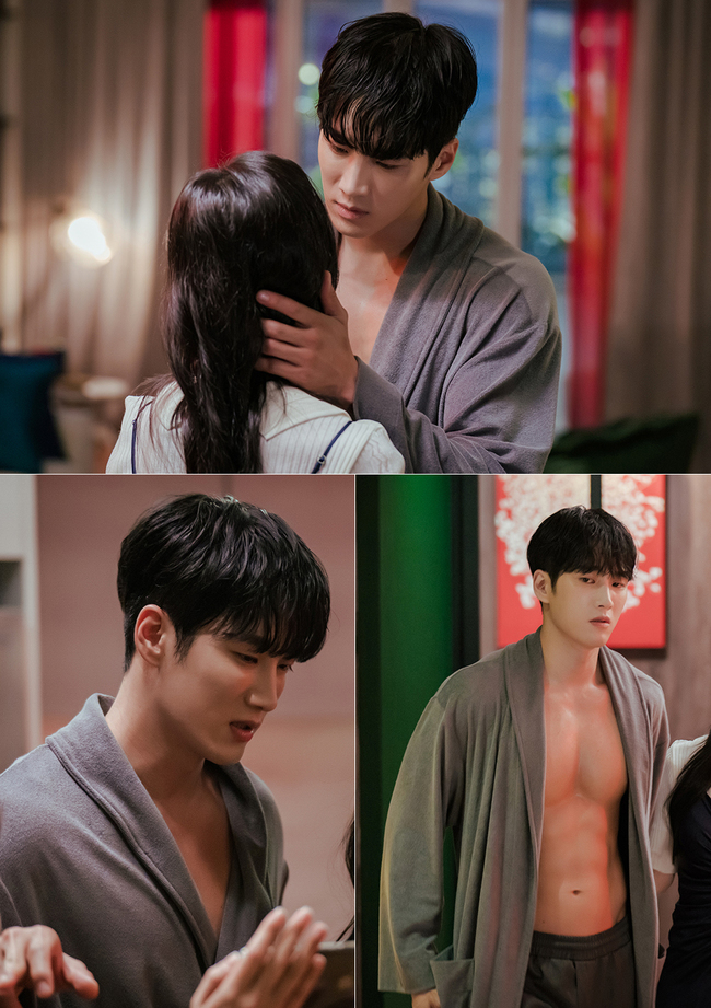 Actor Ahn Bo-hyun reveals hidden presenceAhn Bo-hyun, who was unveiled on November 5, captivates the eye with his moist hair and perfect abs in his gown.Ahn Bo-hyun played Seo Do-gyun, the only trusted subordinate of Kim Seo-jin (Shin Sung-rok), a month after his young daughter was kidnapped and despaired at MBCs Kairos (played by Lee Soo-hyun/directed by Park Seung-woo).Kim Seo-jins solid right-hand man role, while on the other hand, his wife Kang Hyun-chae (Nam Kyu-ri) is revealed to have an internal relationship, giving a shock reversal.Recently, a trusted business man showed a dizzying tension of 180 degrees different from sexy and deadly visuals.In particular, Ahn Bo-hyun in the behind-the-scenes video showed a cute figure in professionality with a perfect kiss scene and infinite preparation for the exposed body.Ahn Bo-hyun, who had been loved by JTBC Itaewon Clath as an overwhelming villain force, predicts another acting transformation through this Kairos as a character who crossed softness and charisma.Each work is transformed into a character, and the viewers are curious about the secret of Seo Do-gyun, where the light and darkness that Ahn Bo-hyun, who has been well received by viewers, coexist.The 5th episode of Kairos will air at 9:20 p.m. on the 10th.