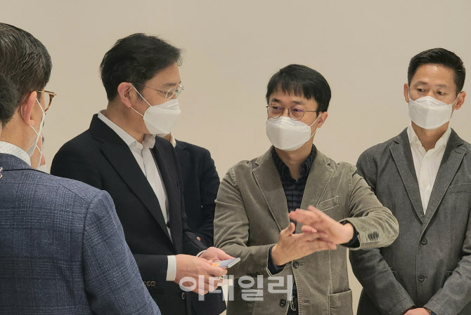 디자인 혼 이미지