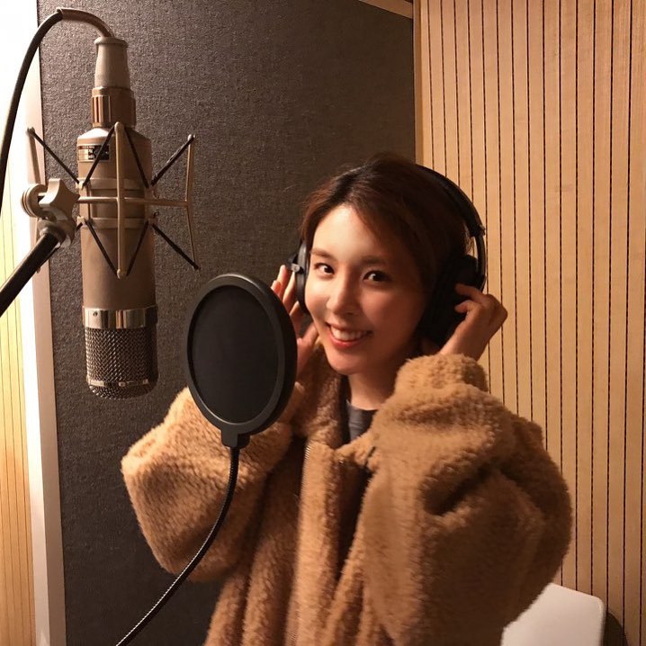 The daughter of Ham Young-joon Ottogi and musical Actor Yonji Ham has revealed the latest in the recording studio.Yonji Ham posted a picture on his personal Instagram account on November 15.In the open photo, Yonji Ham is recording in front of the microphone. I feel a passion for work in the Yonji Ham smile brightly toward the camera.When I concentrate on my main business, the most beautiful Yonji Ham is admiring.On the other hand, Yonji Ham is operating YouTube channel Ham Yeonji and is communicating with fans.Lee Hae-jeong