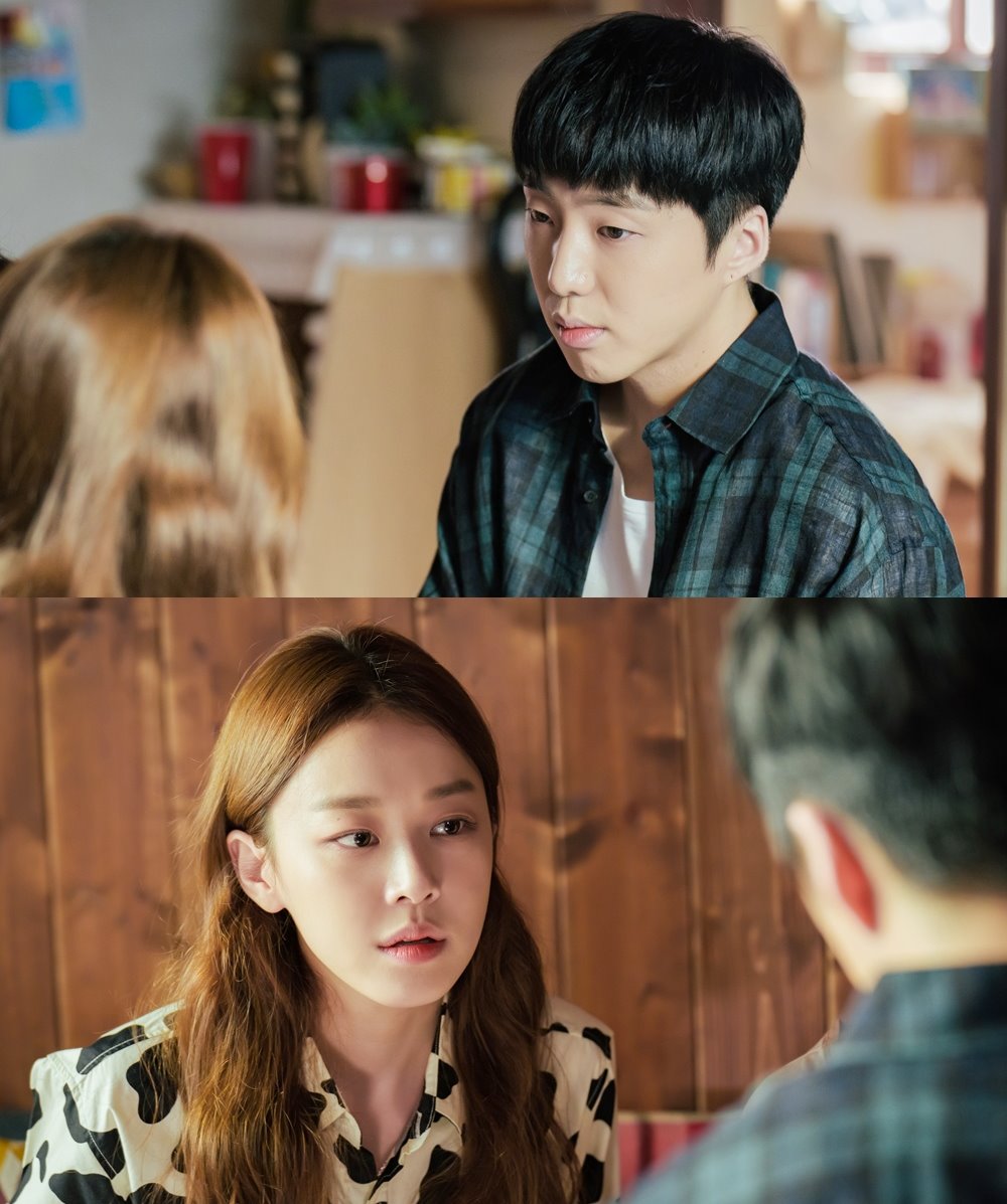 Lee Se-young, Kang Seung-yoon and Lee Joo-myung were seen facing each other with serious expressions.In the 6th MBC Mon-Tue drama Kairos broadcast on the 16th, Im Gun-wook and Lee Joo-myung will give full support to find the mother of Lee Se-young.Earlier, Han Ae-ri and Lim Gun-wook whispered about the location tracker to be attached to Kim Da-bin (Shim Hye-yeon), but they got suspicion from their best friend Park Soo-jung.Park Soo-jung is also worried about his absence as it was a relationship that was so strong that he called Kwak Song-ja (Hwang Jung-min) a mother.In addition, Kim Seo-jin (Shin Sung-rok) found Kwak Song-ja, who died in the last 5 endings, and attention was paid to the future development.In the meantime, Lim Gun-wook and Park Soo-jung, who are worried about Han Ae-ri, attract attention.As well as Lim Gun-wook, who took off his feet if it was Han-ae, Park Soo-jung is also struggling, and both of them are curious about whether they know Han-aes time crossing.In particular, Park Soo-jung said, I can not hide it from Ari anymore, and Kwak Song-ja, who is on the pay phone, appeared in succession and predicted that an unpredictable event was happening.Indeed, Park Soo-jung is raising expectations for the next episode, what kind of secret is hidden by Han Ae-ri, and what choice Han Ae-ris choice to prevent Kwak Song-jas death.Kairos broadcasts every Monday and Tuesday at 9:20 pm.Photo = Kahaani, Kahaani