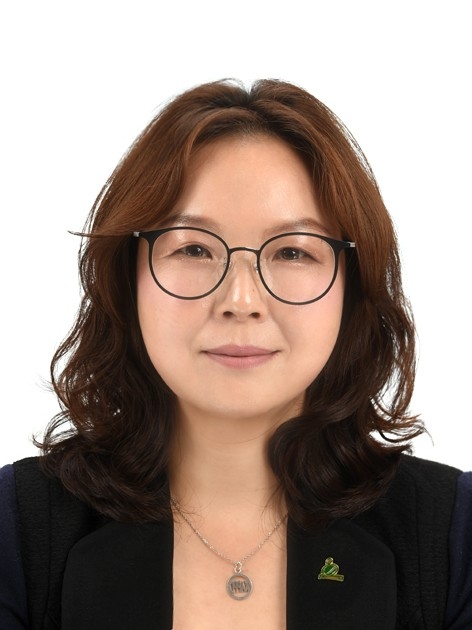 김윤희 이미지