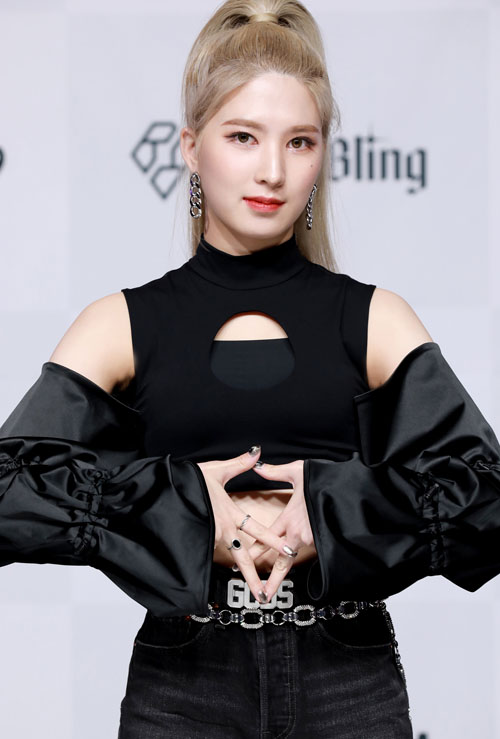 블링블링안나 이미지