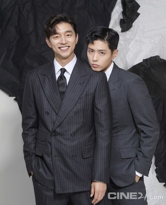 Seo Bok will release the Cine 21 cover Kahaani picture of Gong Yooooooo and Park Bo-gum on the 20th and focus on Attention.Seo Bok has released a Cine 21 cover Kahaani picture with Gong Yoooooooo and Park Bo-gum.Seo Bok is a story in which the intelligence agent, who was assigned to the last task of transferring the first Duplicates Seo Bok of mankind to the secret, is accompanied by a special companion in the tracking of various forces aiming for Seo Bok and gets caught up in an unexpected situation.The photo released this time focuses on the actor Gong Yoooooooo, who plays the role of former intelligence agent who is in charge of the last task of his life in the movie Seo Bok, and the youth star Park Bo-gum, who transformed into the first Duplicates Seo Bok of mankind.With the intense eyes of Gong Yooooooo and Park Bo-gum, dressed side by side in twin look, captivating the eye, the intimate appearance of the brightly smiling Gong Yooooooo and the Park Bo-gum, who casually leans on his shoulder, heightens expectations for the emotional bromance they will create in Seo Bok.Gong Yoooooooos solo cut, staring at the camera in a comfortable knit, shows a distinctive soft charisma, and Park Bo-gums solo cut, which is wearing a rider jacket and covering one face, is a masculine charm with boyhood.As such, the interviews with the unique charms of Gong Yoooooooo and Park Bo-gum can be found in the issue issue of Cine 21 November 21.The movie Seo Bok, which is expected to meet with the previous class meeting of Gong Yoooooooo and Park Bo-gum, will be available at the national theaters in December.