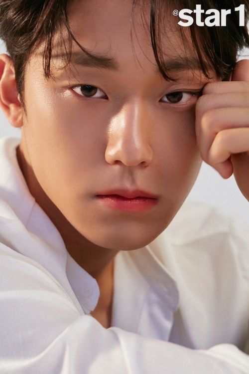 Actor Lee Do-hyun has been released.Actor Lee Do-hyun, who has become a popular actor with JTBC 18 Again, filmed a picture of Star & Style Magazine in December 2020.In this picture, which was held in a calm and static atmosphere, Lee Do-hyun showed delicate and elegant poses and received praise from the staff throughout the filming.Lee Do-hyun, who emerged as a rising star with his first starring film 18 Again, which he met in his debut three years.He said, It is a work that was burdened with not being similar to Yoon Sang-hyun, he said, showing a 100% Acting Synchro rate with Yoon Sang-hyun. I was very happy to respond and I am proud that it was a work that I studied and acted as hard as my first starring film.Lee Do-hyun was an actor who actually played basketball in high school, and he became a hot topic for his basketball skills as a basketball prospect in his work.I was very impressed throughout the shooting because I actually came up with scenes that I played in the tournament, he said. I was especially empathetic in the scenes where I missed the trophy of basketball in the past.18 Again is a work that deals with paternal love that is not handled well in other dramas.Lee Do-hyun said, I like the scene of solving misunderstandings in the meantime by revealing that my father is Hong Dae-young during basketball games.Ive been thinking about my father a lot throughout my film, and Ive tried to be a more salacious son, he said, expressing his affection for the work, and it seems to have become a drama that can break the prejudices about my fathers relationship with my son.