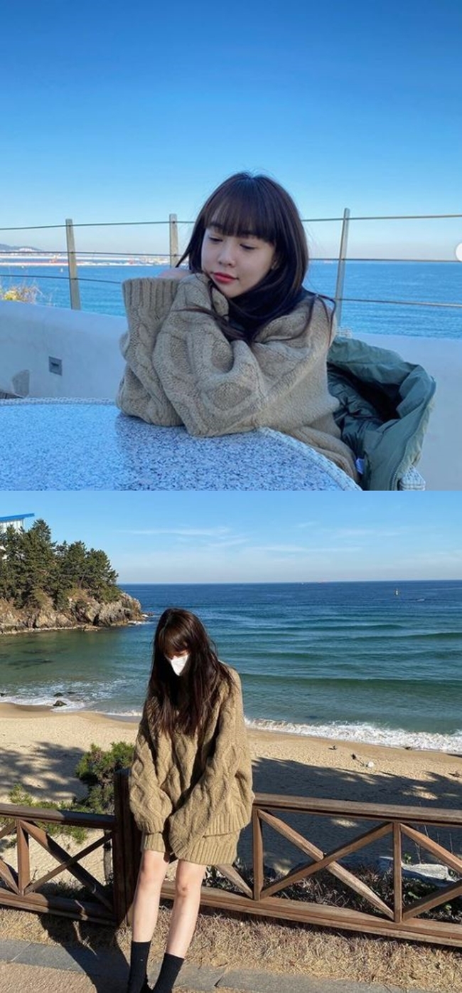 Lee Joo-yeon, from the group after school, boasted a dazzling beautiful look.Lee Joo-yeon posted several photos on his personal Instagram on November 25th, along with Happiness.The released photo shows Lee Joo-yeon sitting in a cafe with a sea view and smiling. Even without fancy make-up, the distinctive features evoke admiration.In another photo, Lee Joo-yeon reveals a unique leg.Meanwhile, Lee Joo-yeon appeared on the recently broadcast channel A entertainmentOnly Trust Me, Follow Me, Urban Fisherman 2.