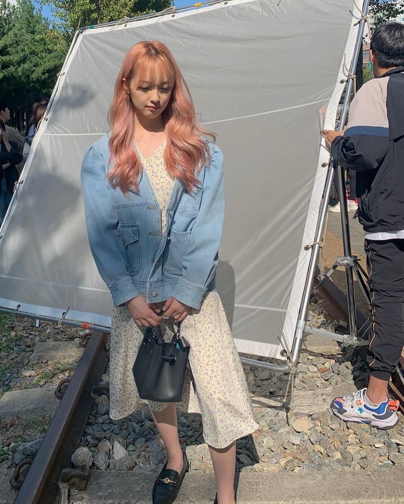 핑크헤어 이미지