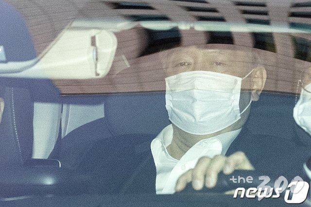 반쪽사과 이미지