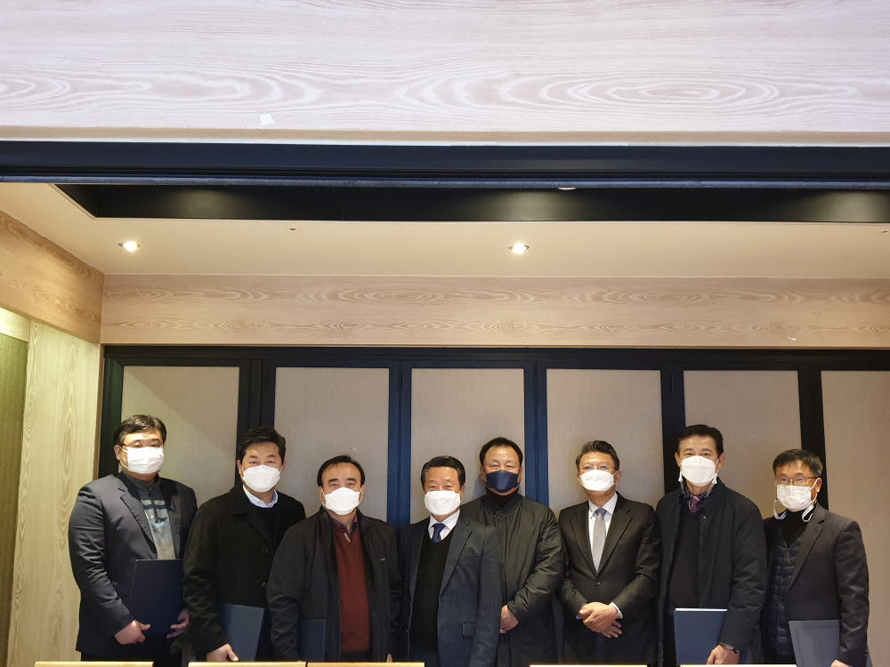 (주)휴먼아이티솔루션 이미지