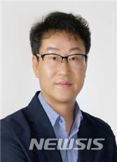 김영민 이미지