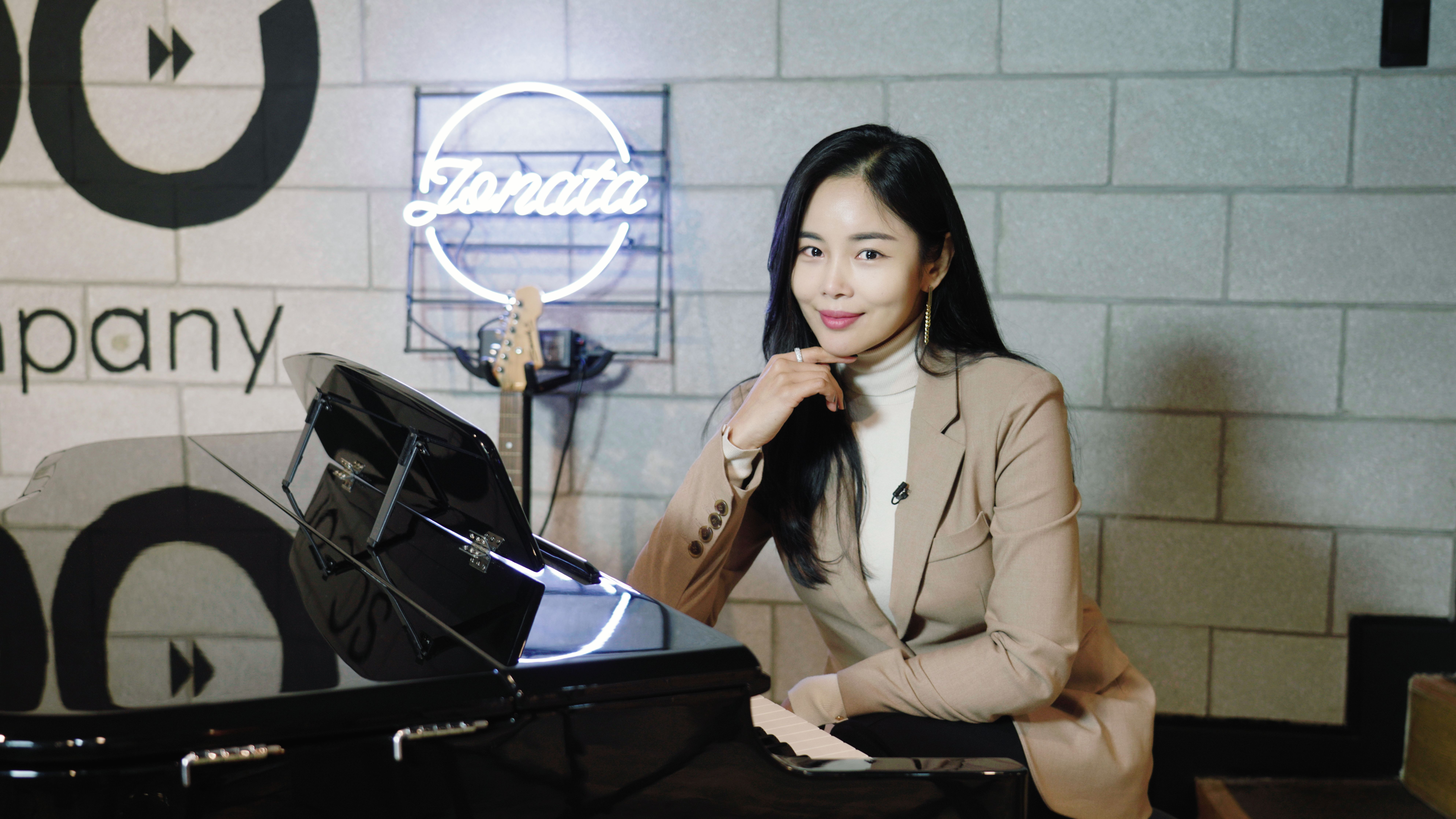 여름의피아노스튜디오 이미지