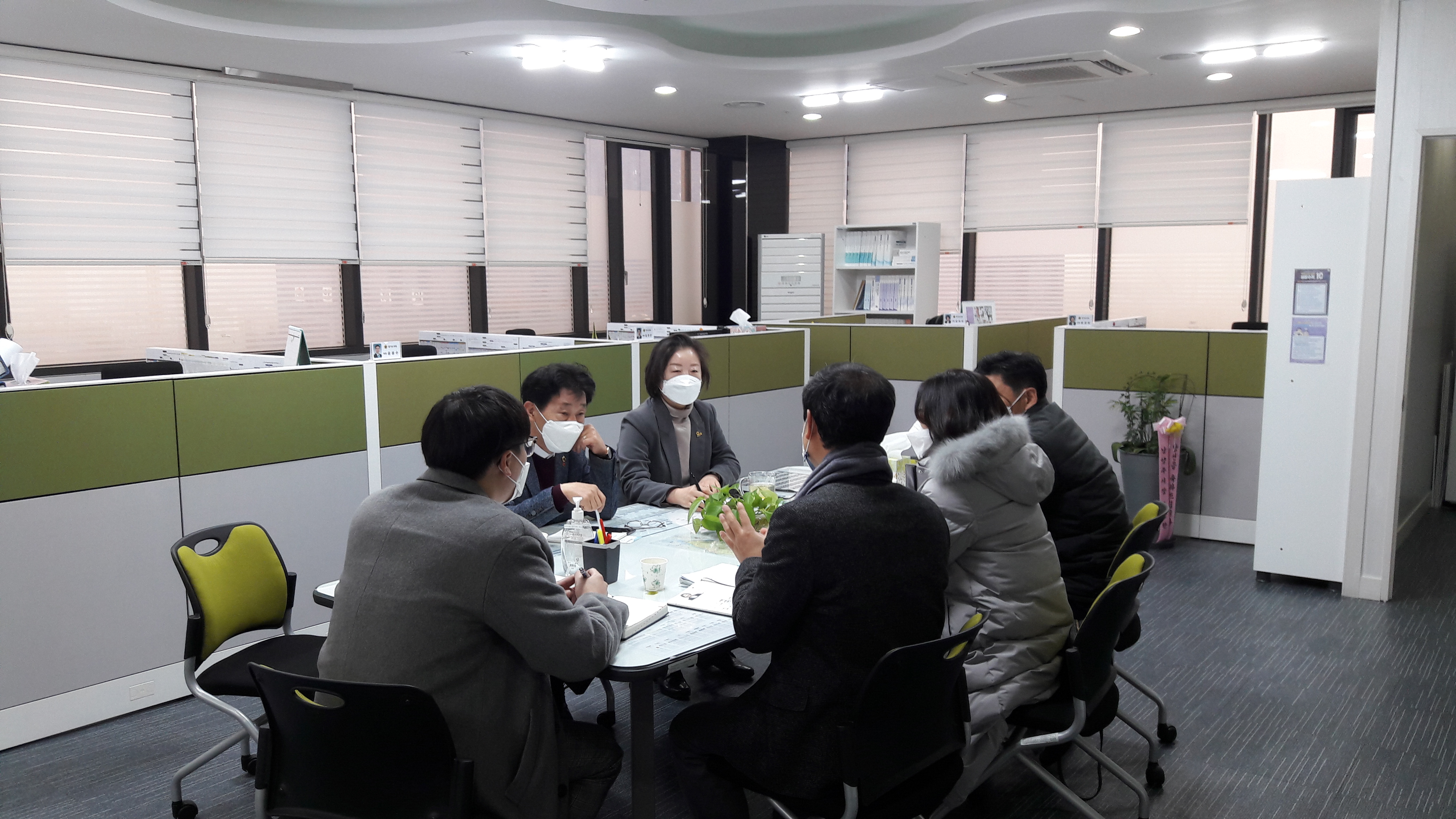 교복은행 이미지