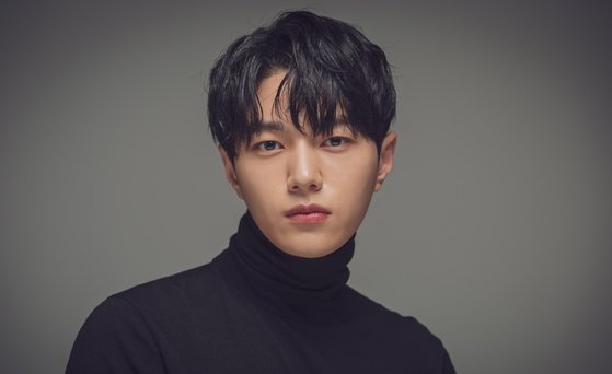 매니지먼트 이상 이미지