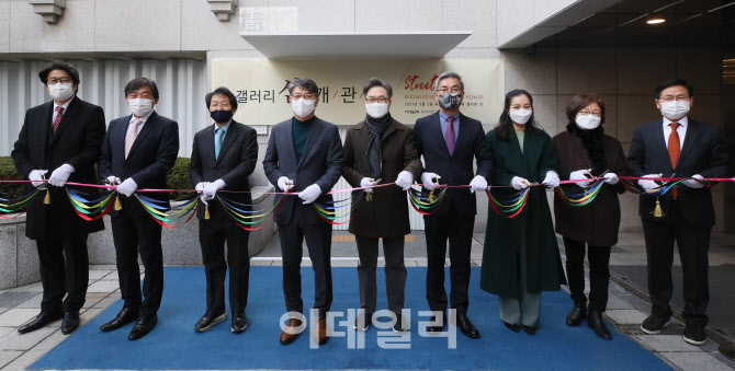 갤러리선 이미지