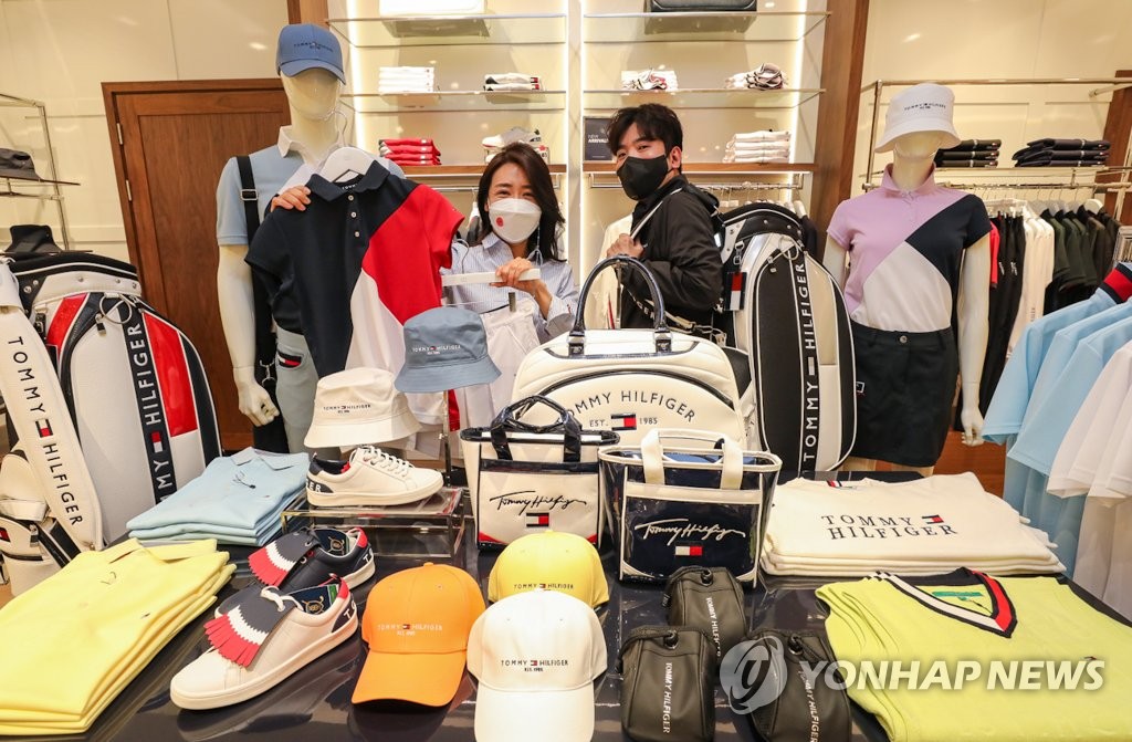 한섬TOMMY 이미지