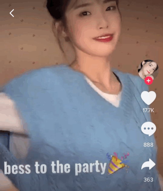 가수 아이유와 똑닮은 얼굴로 온라인에서 화제가 된 중국의 한 인플루언서. 그러나 실제 모습으로 추정되는 영상이 올라오며 딥페이크 기술을 활용한 ‘가짜’ 의혹이 불거졌다. [해당 계정 캡쳐]