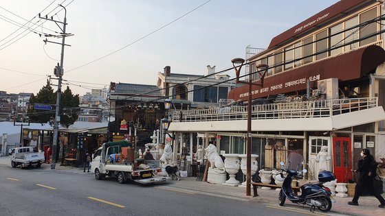 박앤티크 이미지