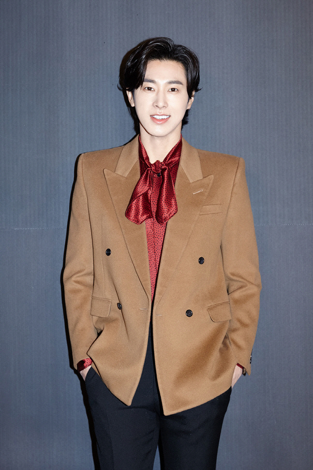 윤호 이미지