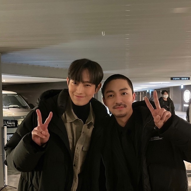 두살차이 이미지