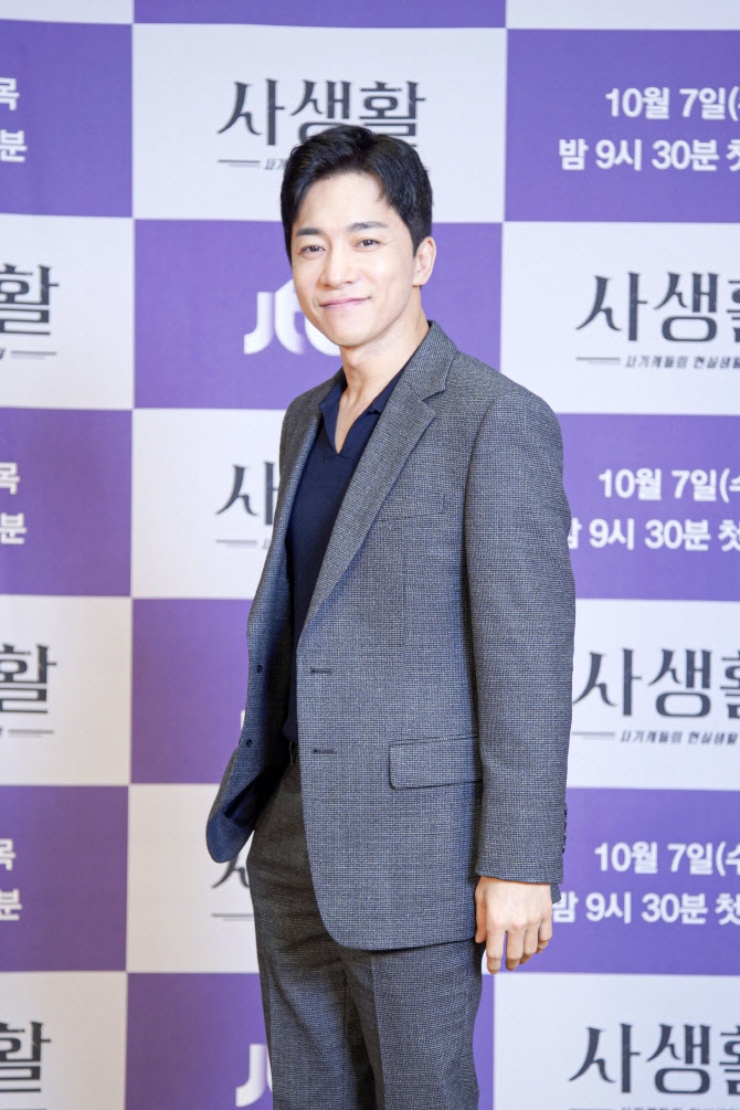 김영민 이미지