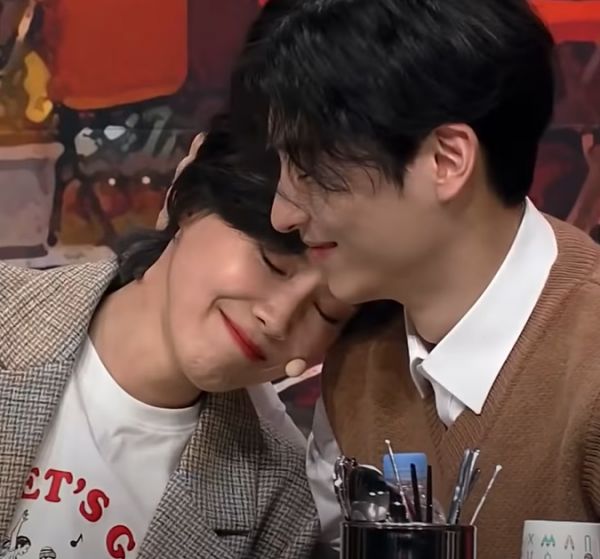 더블루 이미지