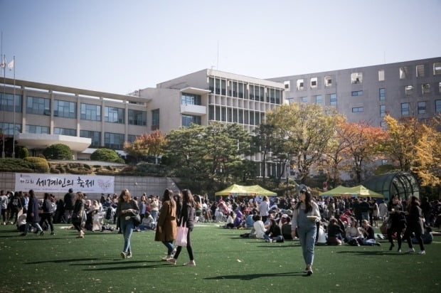 서강곤자가기숙사 이미지