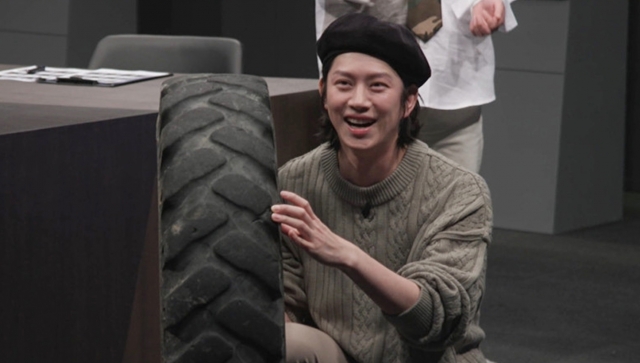 강철타이어 이미지