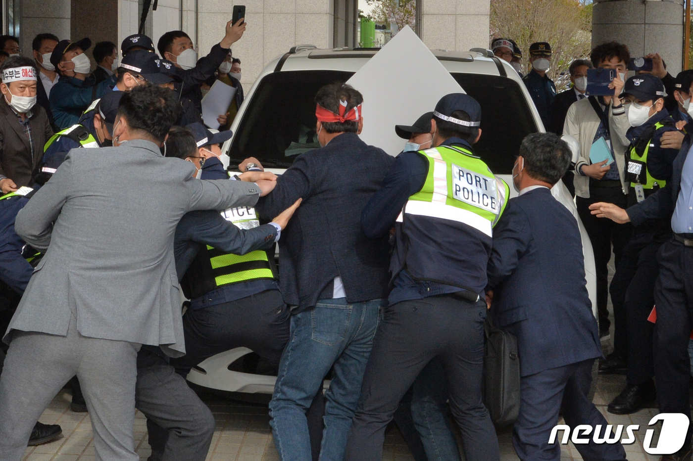 (주)에이치해운 이미지