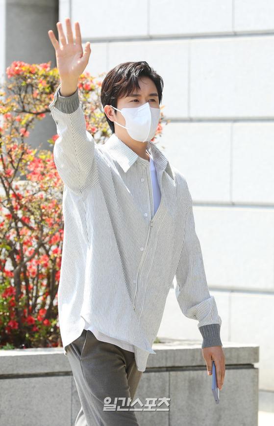 핸섬하게 이미지