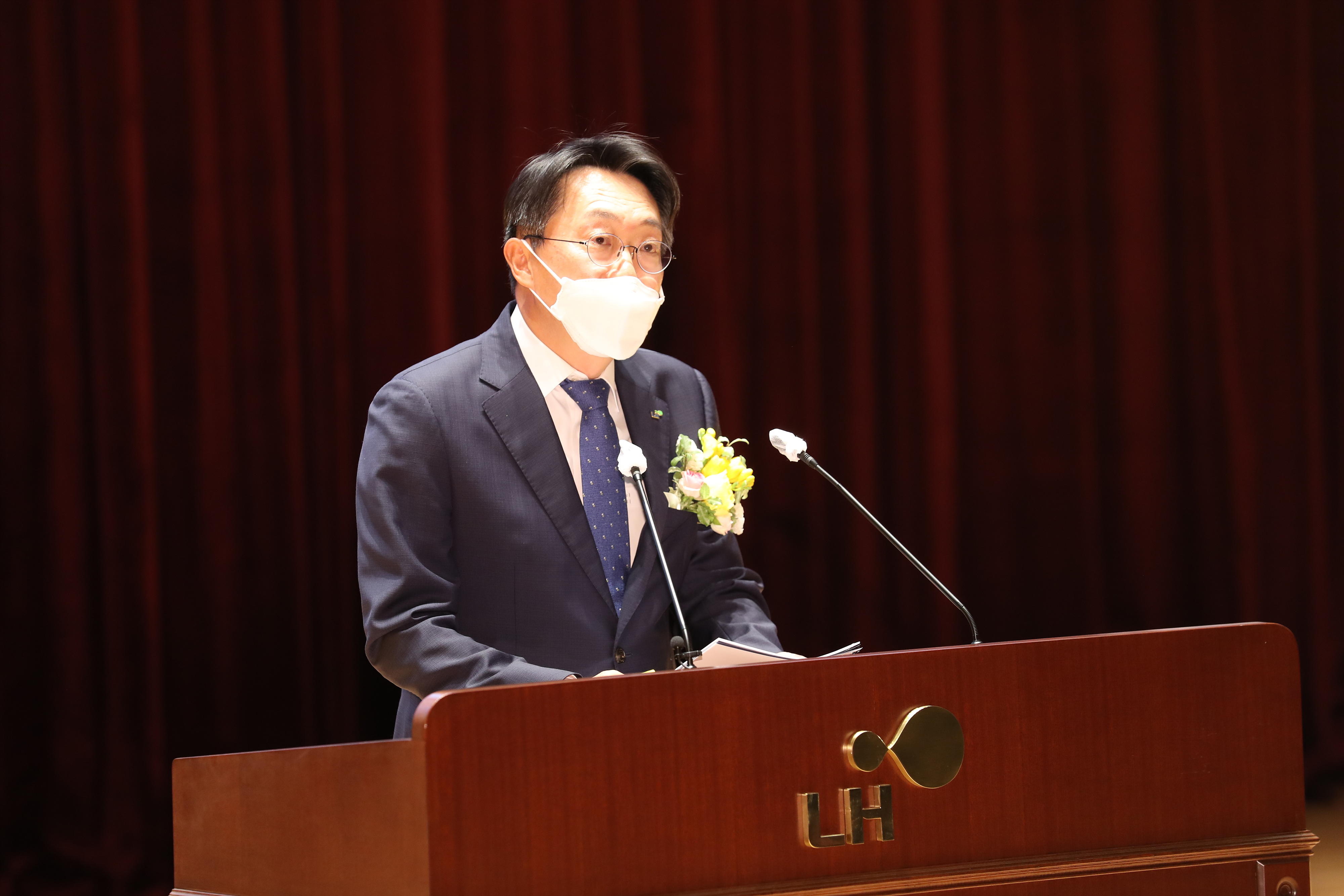 26일 개최된 취임식에서 김현준 LH 사장이 취임사를 하고 있다. [사진 = LH]