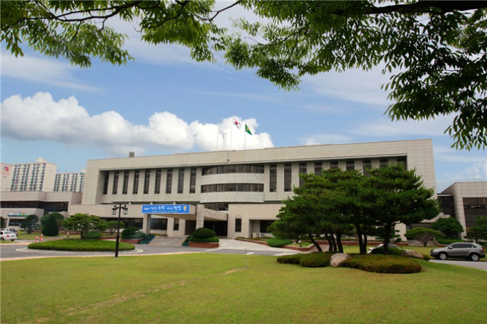 유한이엔지 이미지