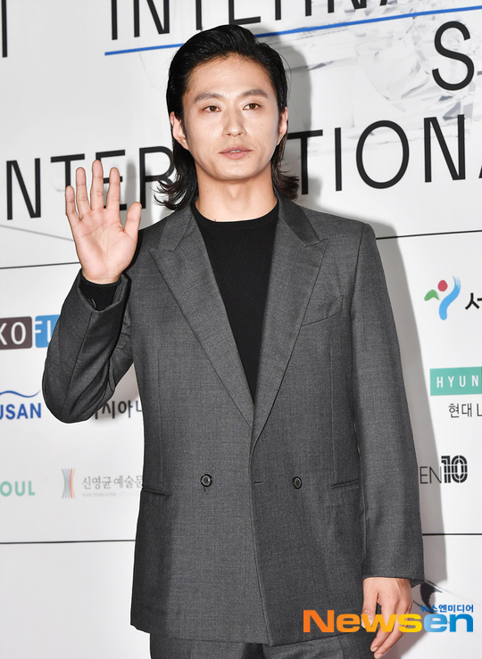 어느날 이미지