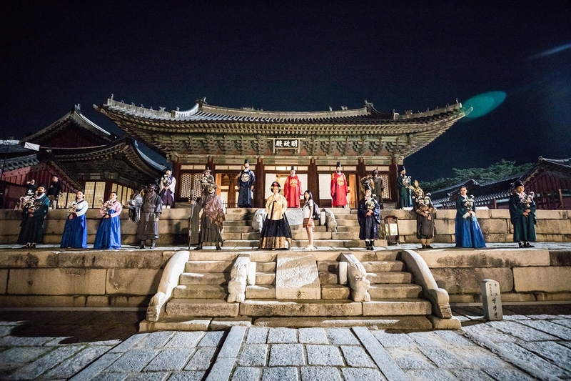 궁중의 밤 이미지