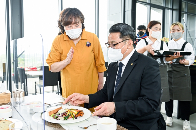 대구한의대학교행복기숙사 한빛관식당 이미지