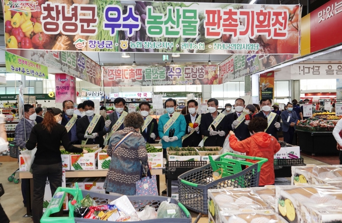 종합자동차부품 이미지