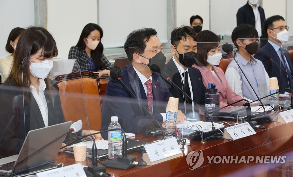 바른청년핸드폰 이미지