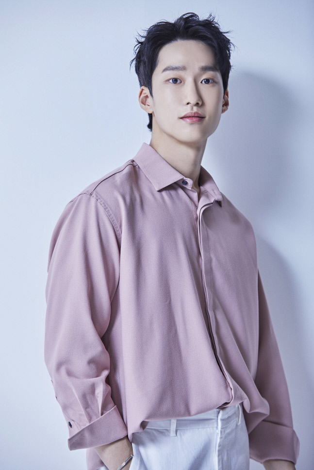 더블에이치 이미지
