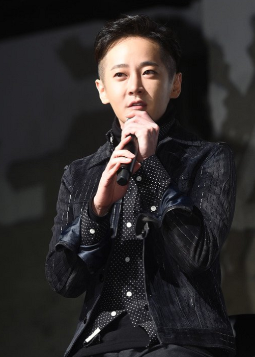 제이윤 이미지