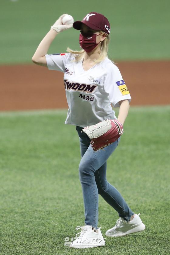유지 이미지