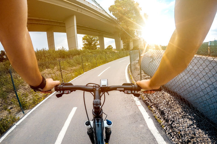 세계 알몸 자전거 타기