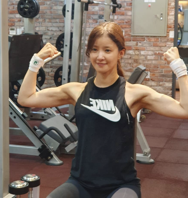 '체지방 8%'에 도전 중인 이 배우 | 삶은영화 '체지방 8%'에 도전 중인 이 배우 | 삶은영화