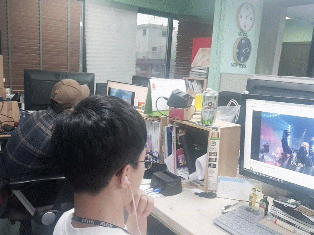 출처: 맥심 사무실