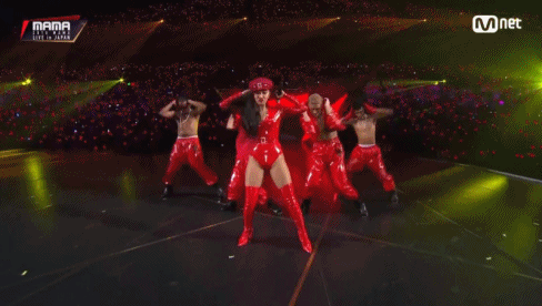 출처: '2018 MAMA' 방송 영상 캡처