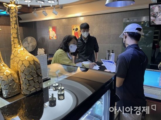 아시아노래연습장 이미지