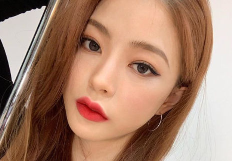 요즘 유행하는 입술 | 뉴스에이드 요즘 유행하는 입술 | 뉴스에이드