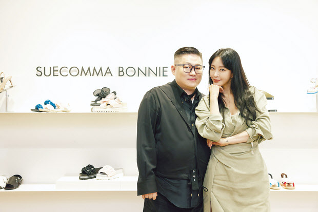 슈콤마보니청담 이미지