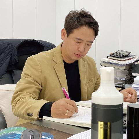 물든머리 이미지
