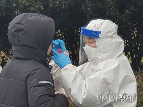 아시아노래주점 이미지