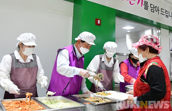 화천군 실버복지센터 이미지